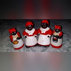 Black red & White Vintage Americana Salt, pepper, Shakers toothpick holder 1940'